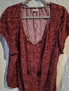 Sonoma Women's Plum Paisley Short Sleeve Peasant Top